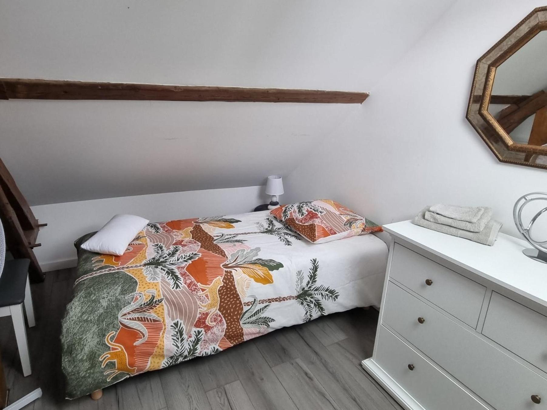 Chez Izza Chambre Au Calme Poulainville Exterior photo